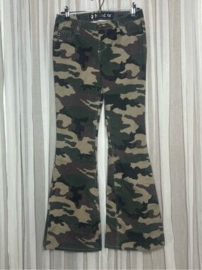 90’s/Y2K Mudd Camo Glitter Flare Jeans